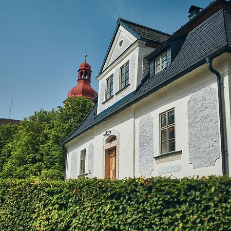 Barokni Kaplanka 1796 A. D. - Luxusni Apartmany V Ceskem Raji Zelezny Brod Zewnętrze zdjęcie