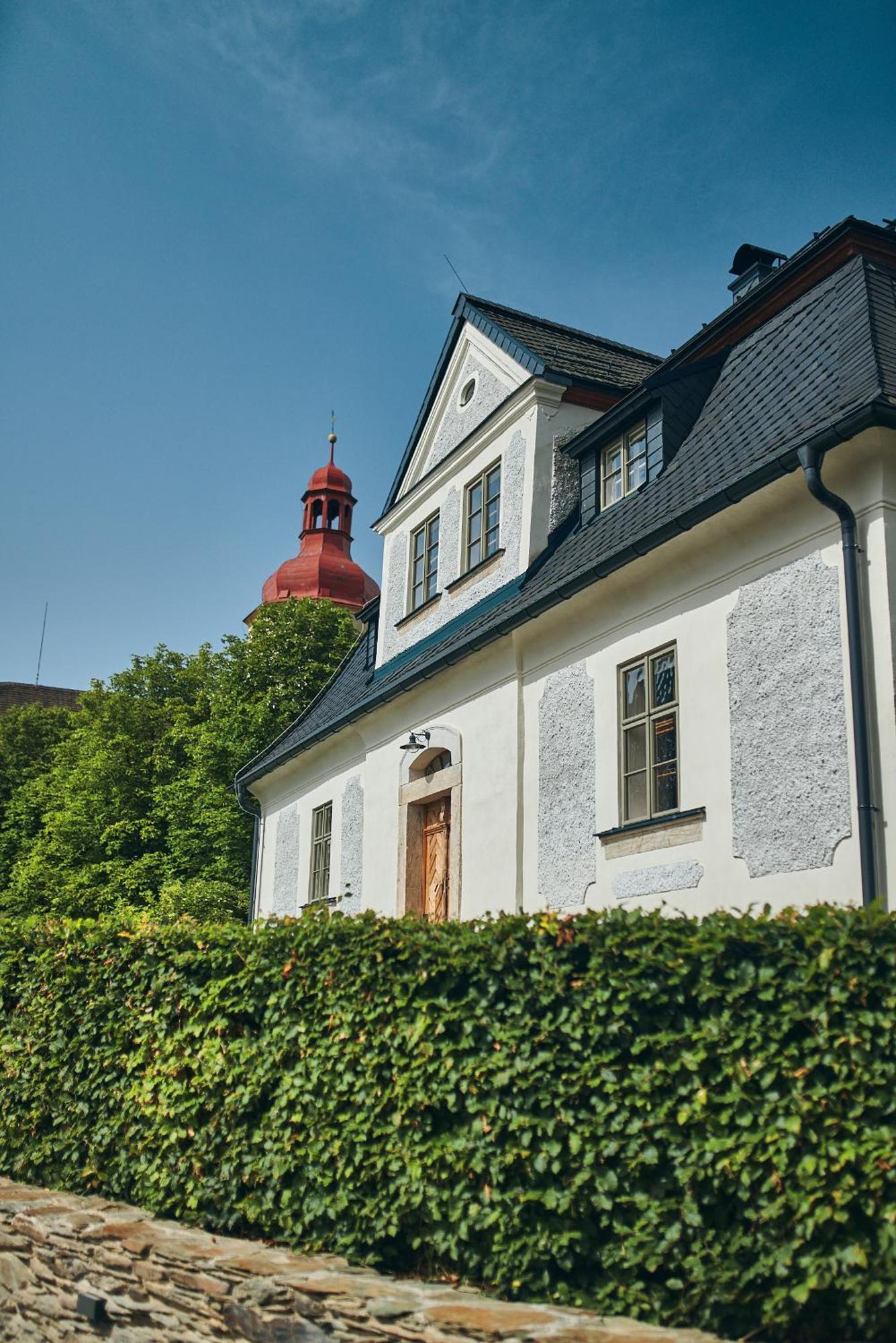 Barokni Kaplanka 1796 A. D. - Luxusni Apartmany V Ceskem Raji Zelezny Brod Zewnętrze zdjęcie