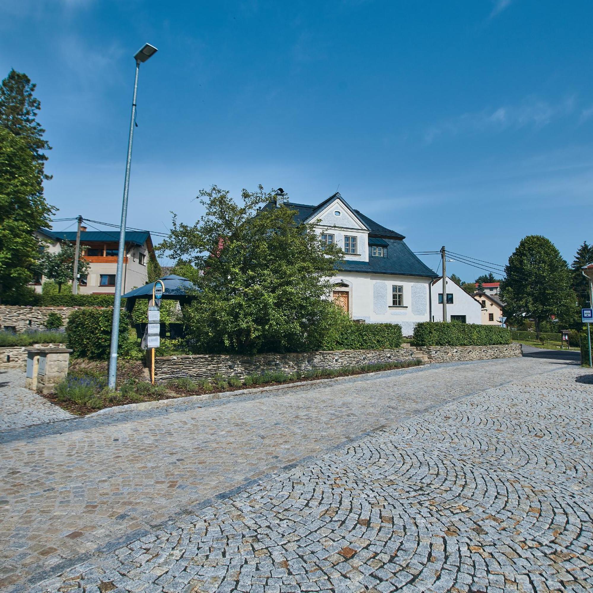 Barokni Kaplanka 1796 A. D. - Luxusni Apartmany V Ceskem Raji Zelezny Brod Zewnętrze zdjęcie